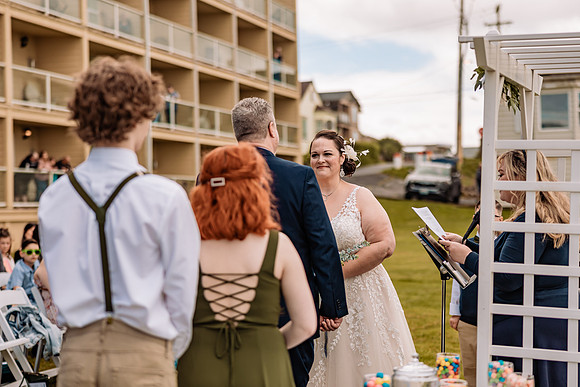 Jon-Kimberli-Chinook-Winds-Lincoln-City-Oregon-Wedding-2022 (68 of 139)