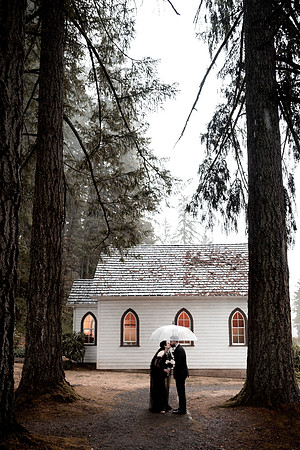 Steven-Jenna-Pioneer-Church-Oregon-Weddin-Photos-11