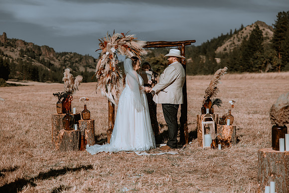 DYLAN-CLAIRE-WEDDING-CEREMONY-26