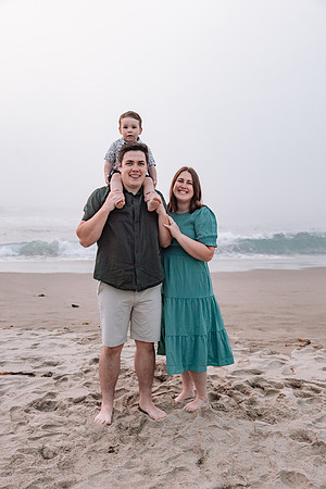 Family-Photos-2024-Lincoln-City-Oregon-10