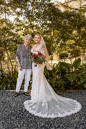 Sham-Carly-Wedding-North Bend-Oregon-photos=2022 (98 of 159)