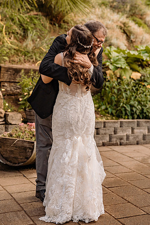 Nick-Melissa-backyard-Oregon-Wedding-2022-122