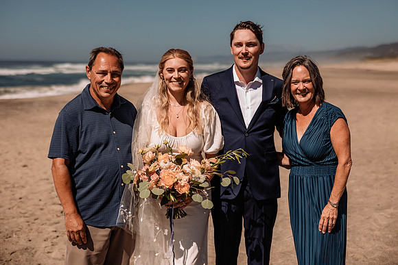 Graeson-Helen-Neskowin-Elopement-Photos-9228