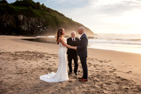 Jillian-Peter-Depoe-Bay-Oregon-Elopement-photos-2