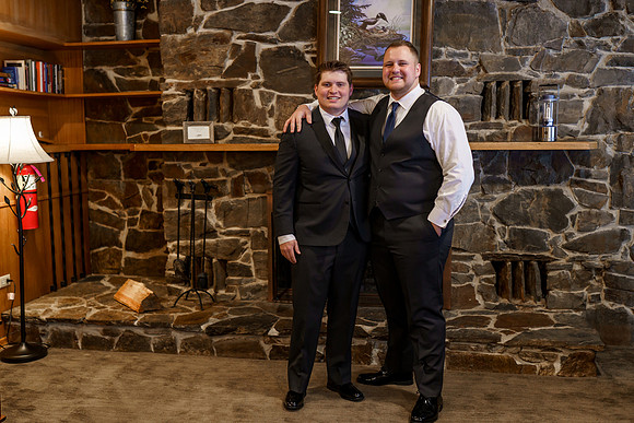 Tyler-Brittani-Lake-Priest-Idaho-Winter-Snow-Wedding-2021-02891