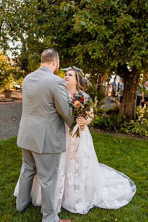 Taylor-Kim-Wedding-Lavender-Owl-Farm-Canby-Oregon-0532-2