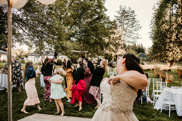 Connor-Cierra-Ranier-Washington-Barn-Rustic-Wedding-Washington-Wedding-Photos-0360