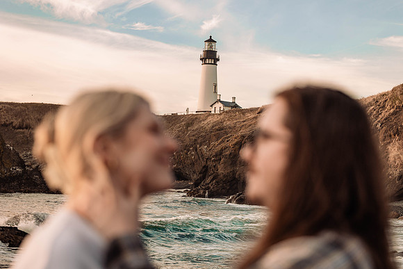 Jake-Yaquina-Head-Surprise-Proposal-Newport-Oregon-9442