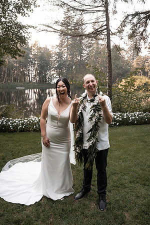 Ryan-Lynsie-Bridal-Veil-Lakes-Portland-Oregon-Weddingg-124