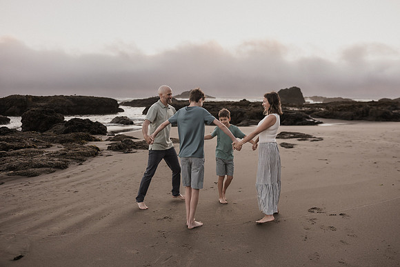 NATALIE-Family-Vacation-Photos-Lincoln-City-Oregon-2025 (32 of 52)