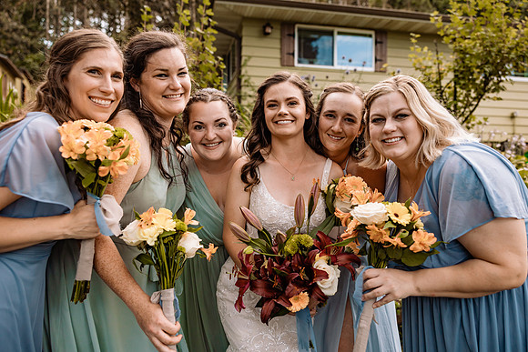 Nick-Melissa-backyard-Oregon-Wedding-2022-12