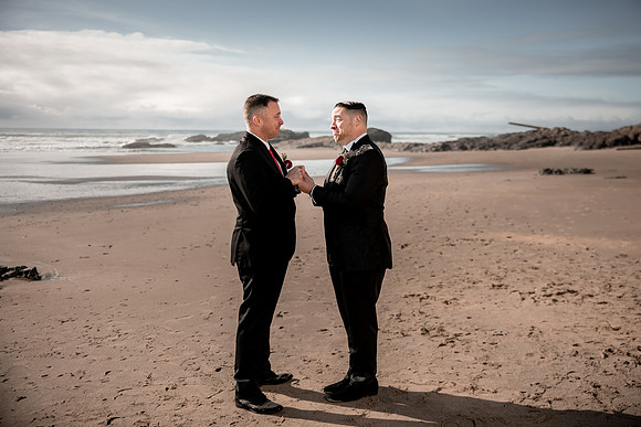 Joshua-Ashlea-Inn-Spanish-Head-Lincoln-City-Oregon-Wedding-Photos (113 of 218)