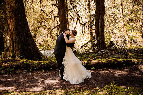 Brian-Grace-Springfield-Oregon-Church-Wedding-2022-0306