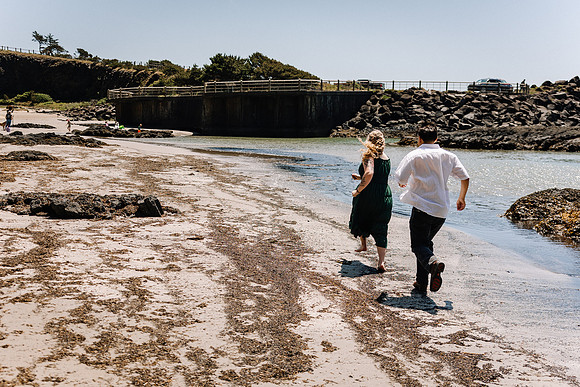 Yaquina-Engagement-Photos-2025 (20 of 33)