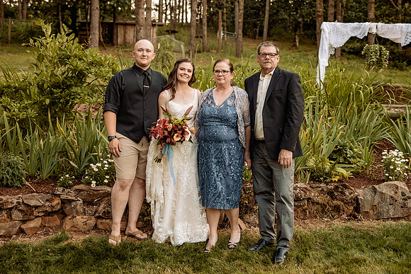 Nick-Melissa-backyard-Oregon-Wedding-2022-72