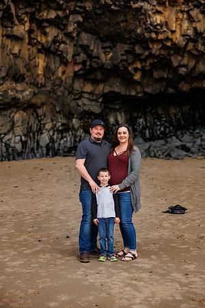 Blake-Maternity-Family-Oceanside-Beach-Oregon-2022-1133