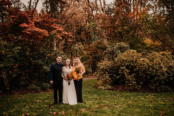 Autumn-Brad-Fall-Eugene-Oregon-Hendricks-Park-Elopement-Wedding-Photos-0171