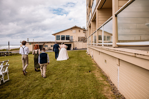 Jon-Kimberli-Chinook-Winds-Lincoln-City-Oregon-Wedding-2022 (93 of 139)