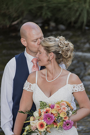 Derrick-Kenzie-Navarra-Gardens-Willamina-Oregon-Wedding-Photos (374 of 436)