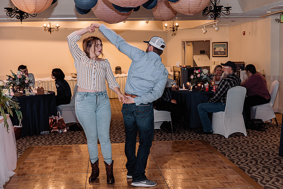 Jeff-April-Inn-Spanish-Head-Lincoln-City-oregon-Wedding-2022 (343 of 299)