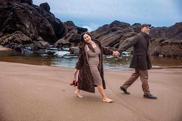 Sarah-Anniversary-Oregon-Coast-Depoe-Bay (41 of 49)