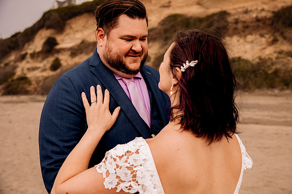 Joe-inn-at-spanish-head-lincoln-city-oregon-wedding-93