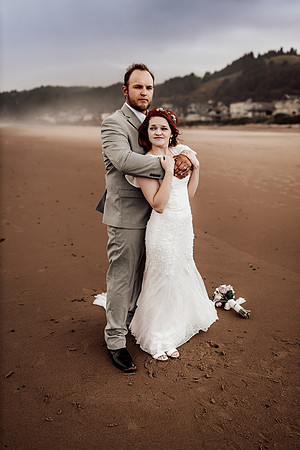 Annie-Ryan-Lincoln-city-roads-end-park-oregon-elopement-photos-214
