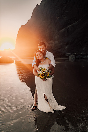 Anthony-Drayann-roadsend-lincoln-city-oregon-elopement-photos-7651