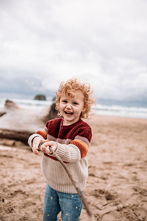 Katy-Family-Photos-2024-Rockaway-Oregon (28 of 38)