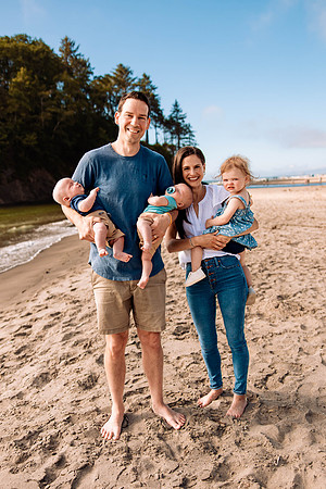 Nancy-Neskowin-Family-Vacation-2022-0918