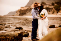 Trevyn-Ky-Otter-Crest-Devils-Punchbowl-Depoe-Bay-Oregon-Elopement-Photos-9736