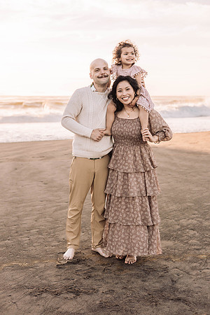 Belinda-Neskowin-Oregon-Family-Photos-2025 (9 of 57)