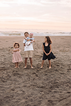 Belinda-Neskowin-Oregon-Family-Photos-2025 (41 of 57)