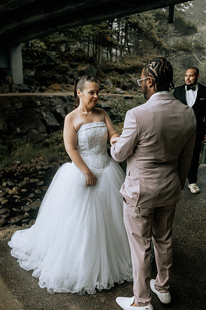 John-Michelle-Elopement-Oregon-Coast-Photos (27 of 76)