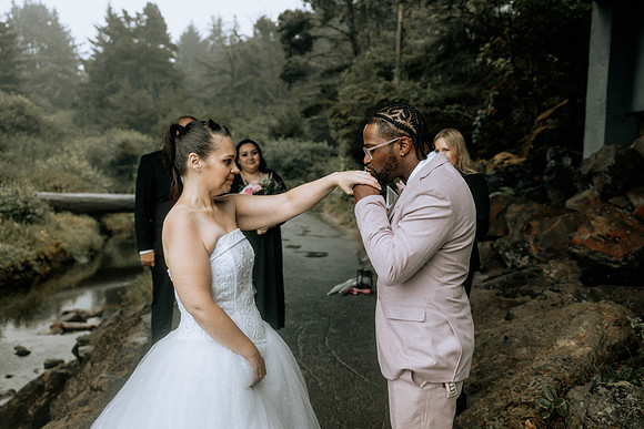 John-Michelle-Elopement-Oregon-Coast-Photos (28 of 76)
