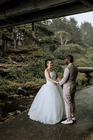 John-Michelle-Elopement-Oregon-Coast-Photos (35 of 76)