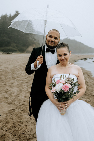 John-Michelle-Elopement-Oregon-Coast-Photos (43 of 76)