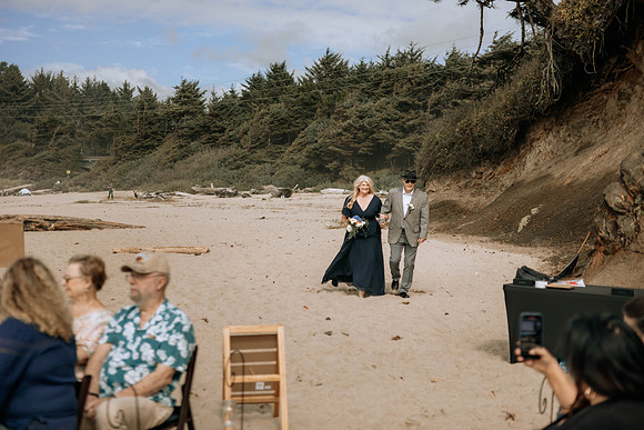 John-Brenda-Depoe-Bay-Elopement (15 of 151)