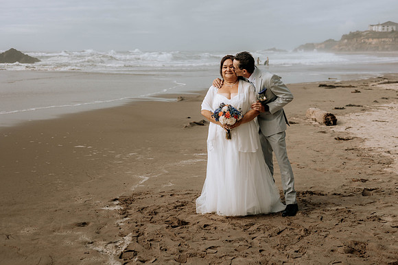John-Brenda-Depoe-Bay-Elopement (83 of 151)