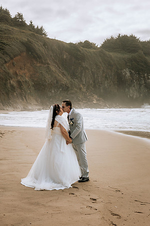 John-Brenda-Depoe-Bay-Elopement (87 of 151)