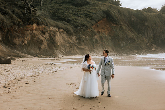 John-Brenda-Depoe-Bay-Elopement (90 of 151)