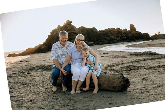 John-Brenda-Depoe-Bay-Elopement (2 of 36)