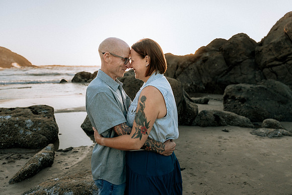 John-Brenda-Depoe-Bay-Elopement (21 of 36)