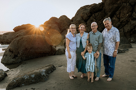 John-Brenda-Depoe-Bay-Elopement (22 of 36)