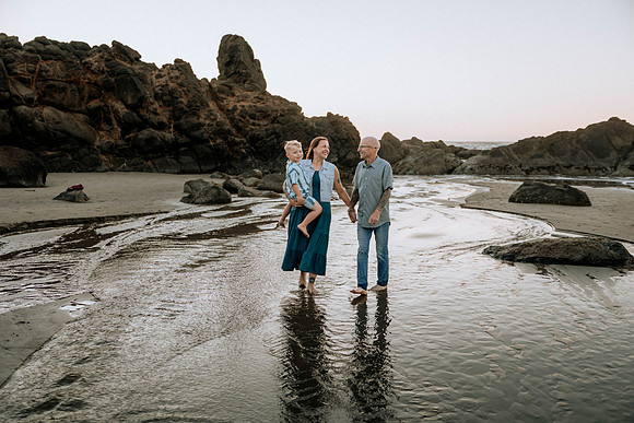John-Brenda-Depoe-Bay-Elopement (36 of 36)