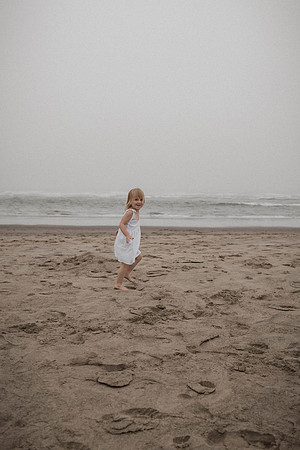 Kayla-Neskowin-Family-Photos-Oregon-2025 (2 of 37)