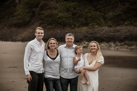 Kayla-Neskowin-Family-Photos-Oregon-2025 (4 of 37)