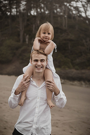 Kayla-Neskowin-Family-Photos-Oregon-2025 (21 of 37)