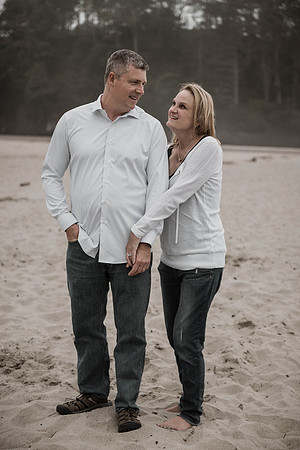 Kayla-Neskowin-Family-Photos-Oregon-2025 (33 of 37)