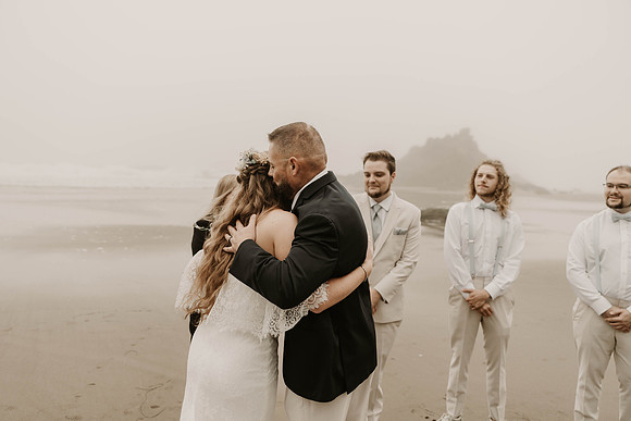 Madeline-Sean-Elopement-Fogarty-Creek-Depoe-Bay-oregon-Photos (14 of 122)